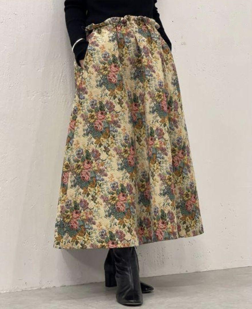 BEARDSLEY Gobelin Flare Skirt, Floral Pattern, Free Size