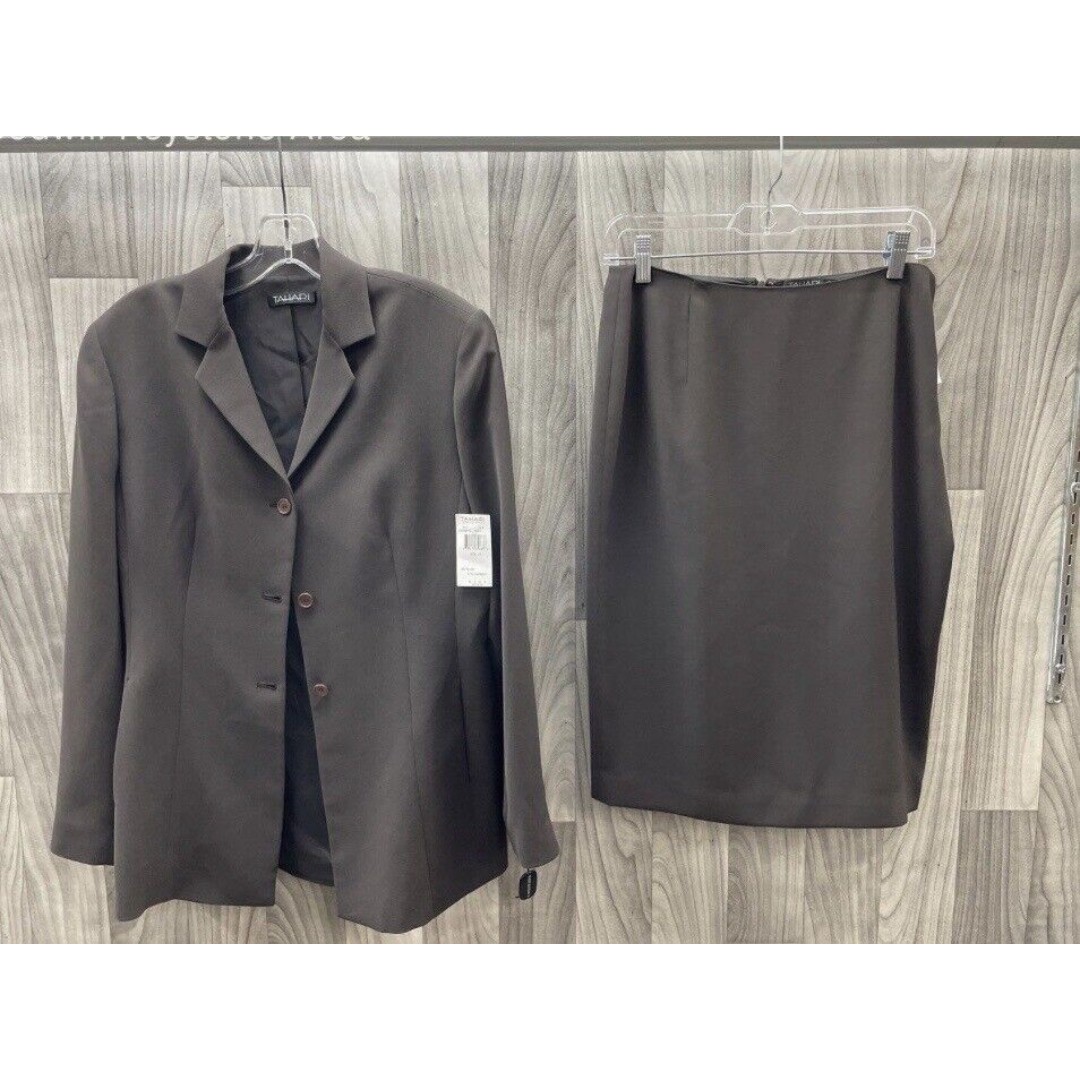 NWT - Tahari 2pc Blazer Skirt Suit Jacket Brown Women’s Size 10