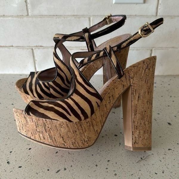 Vince Camuto VC-Deville Tan/Brown Leather Zebra Print Cork Platform Sandals Sz 9