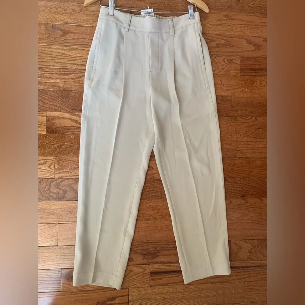 NWT Vince Mid-Rise Tapered Pull-On Pant Style # 252272 SZ S
