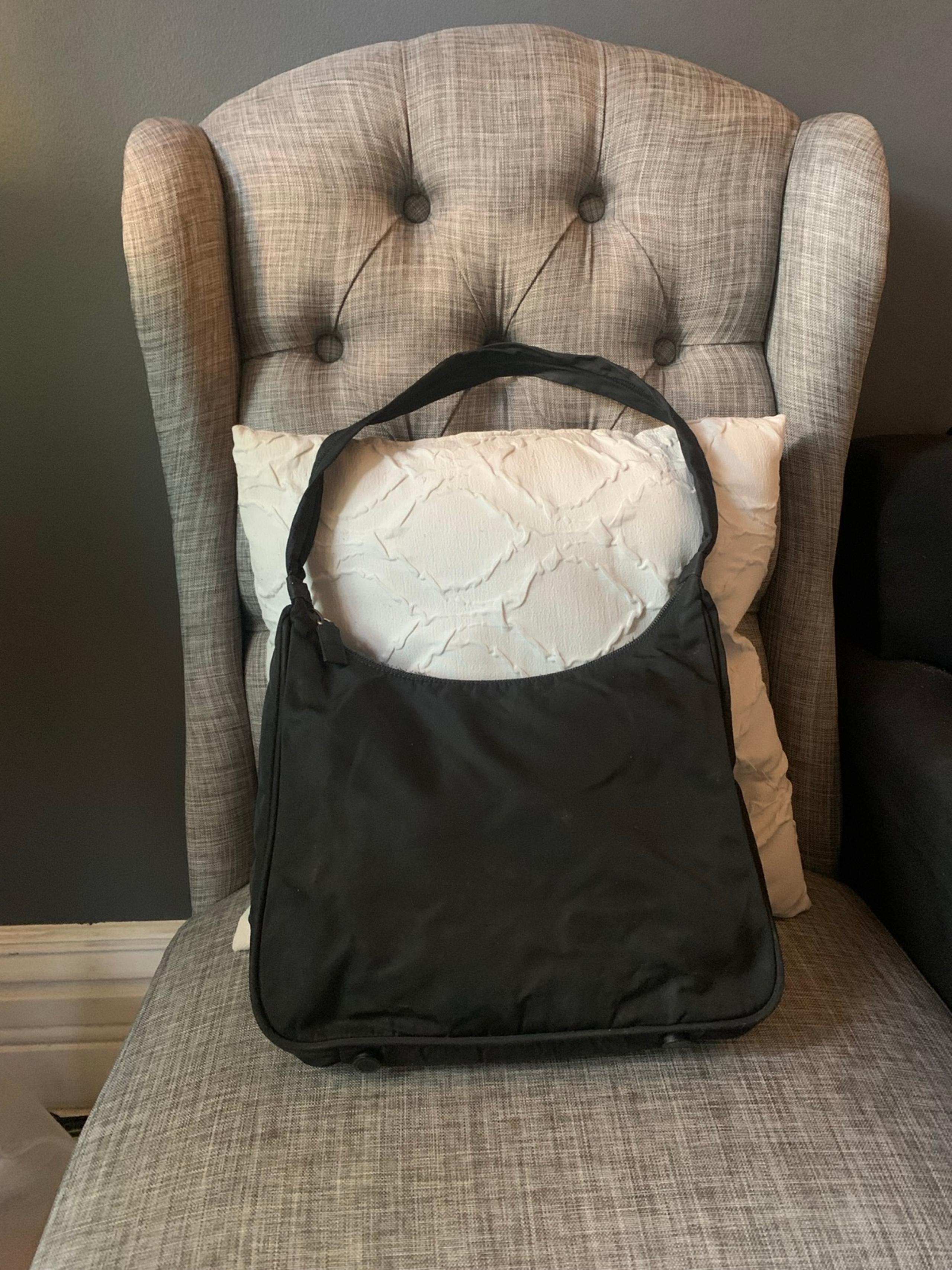 Authentic Black Prada Vintage re edition shoulder bag
