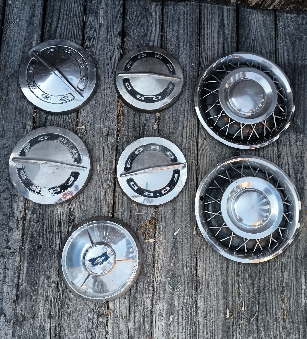 7 Vintage Hub Caps