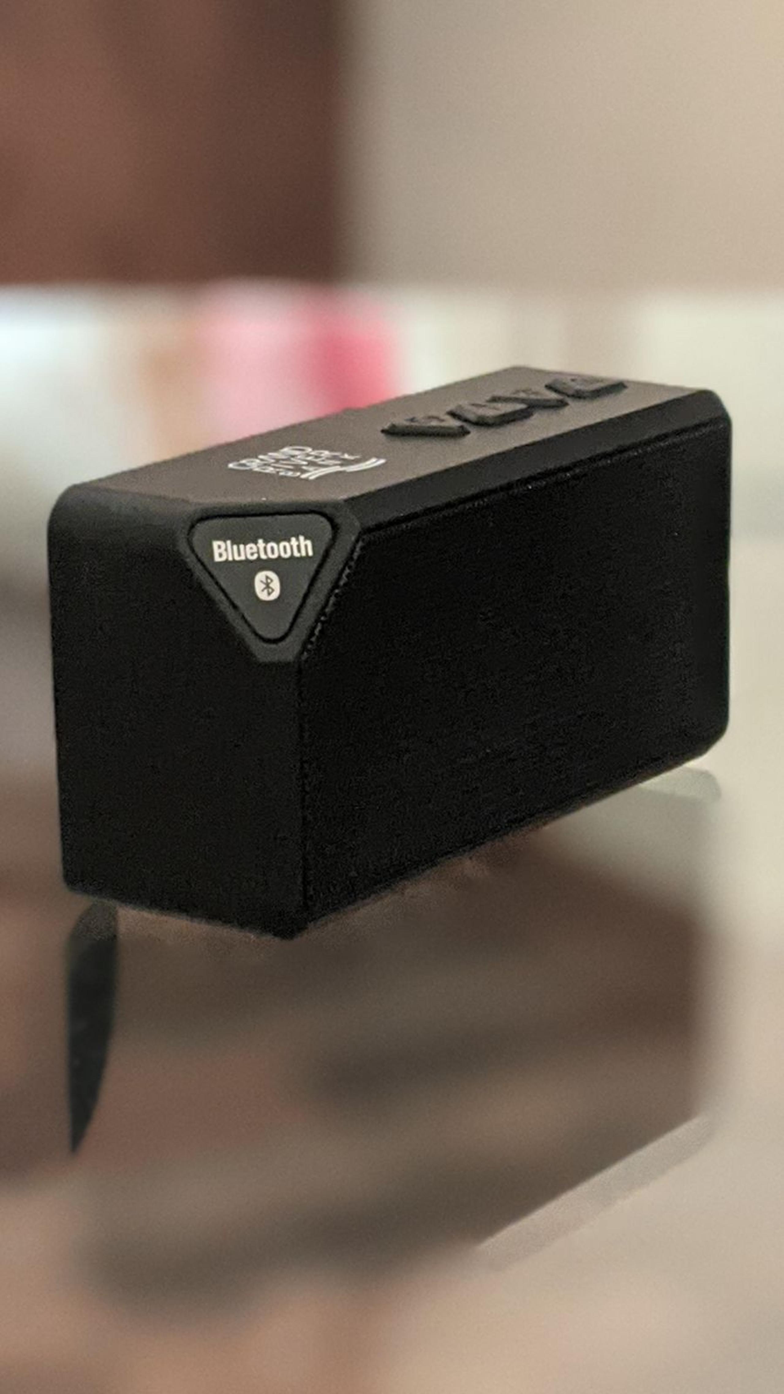 Leeds Compact Bluetooth Speaker