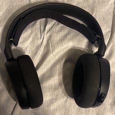 Steel Series Artics 5 Negotiable