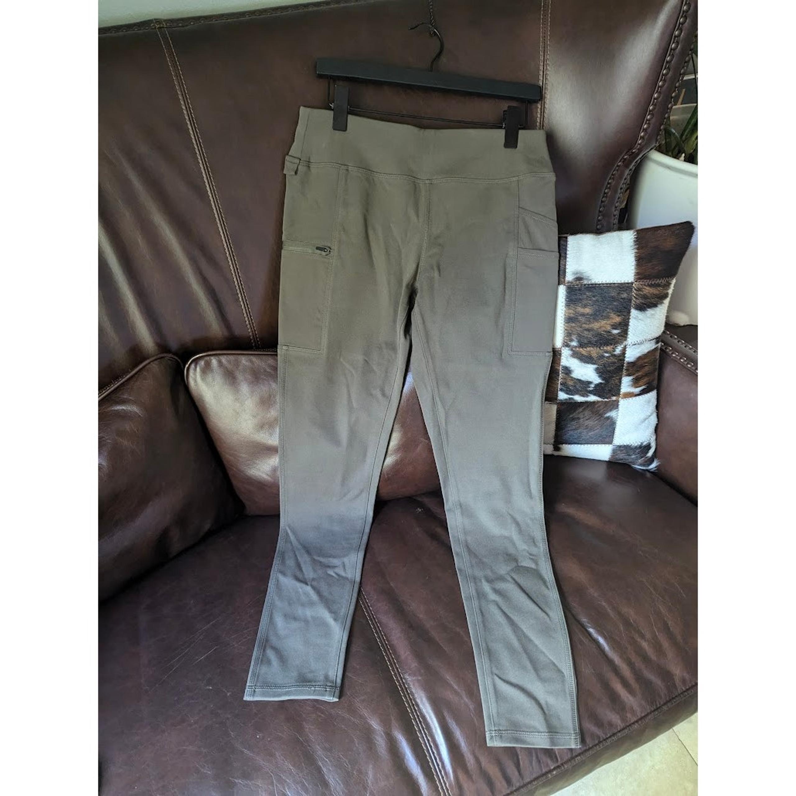 Carhartt Women's Carhartt Force Lightweight Pocket Legging MEDIUM