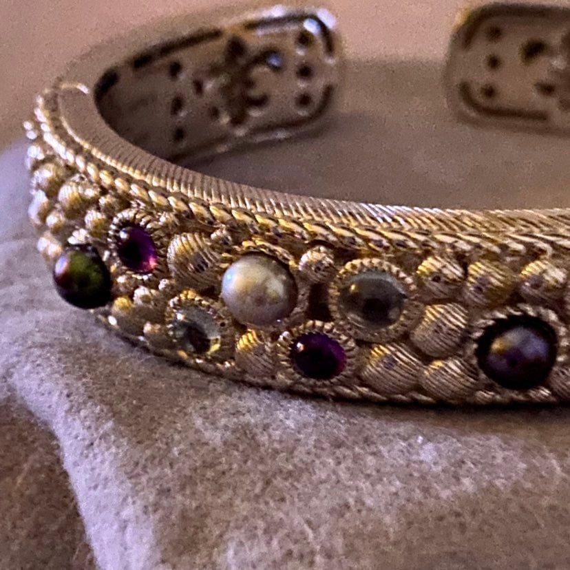 Judith Ripka hinged cuff silver bracelet with gemstones