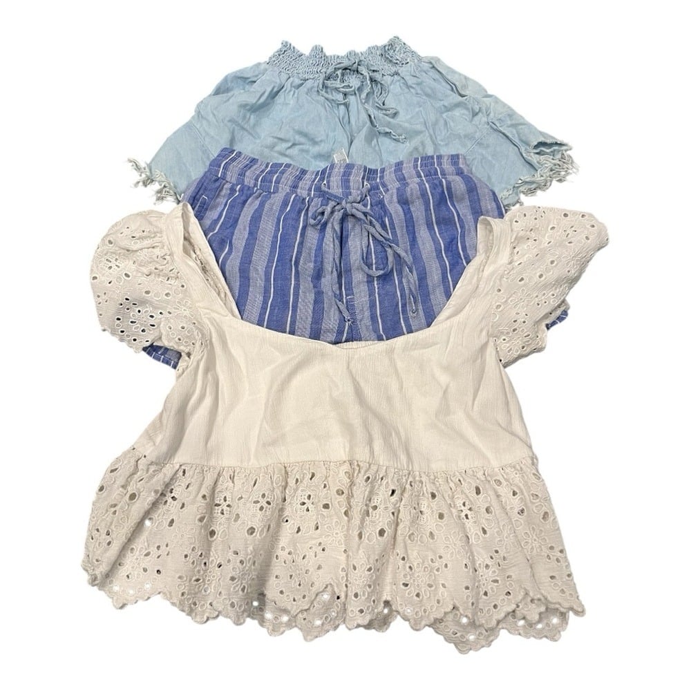 Women's XS Summer Bundle American Eagle Top + Banjara & Sincerely Jules Shorts