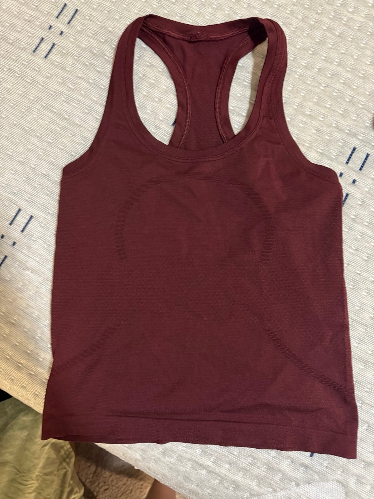 Lululemon tank top