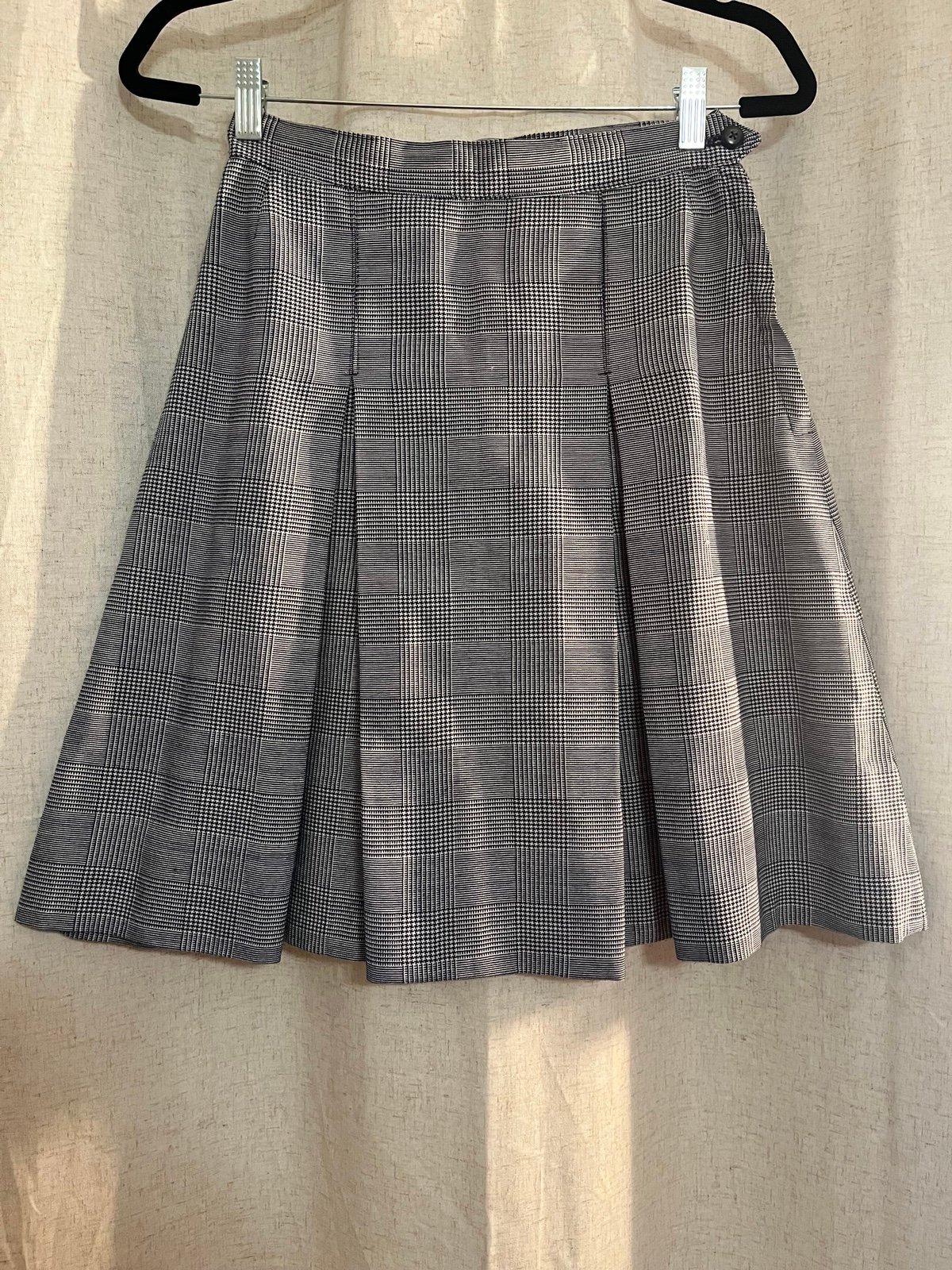 Vintage 80s/90s High Waisted Plaid Skirt 25”