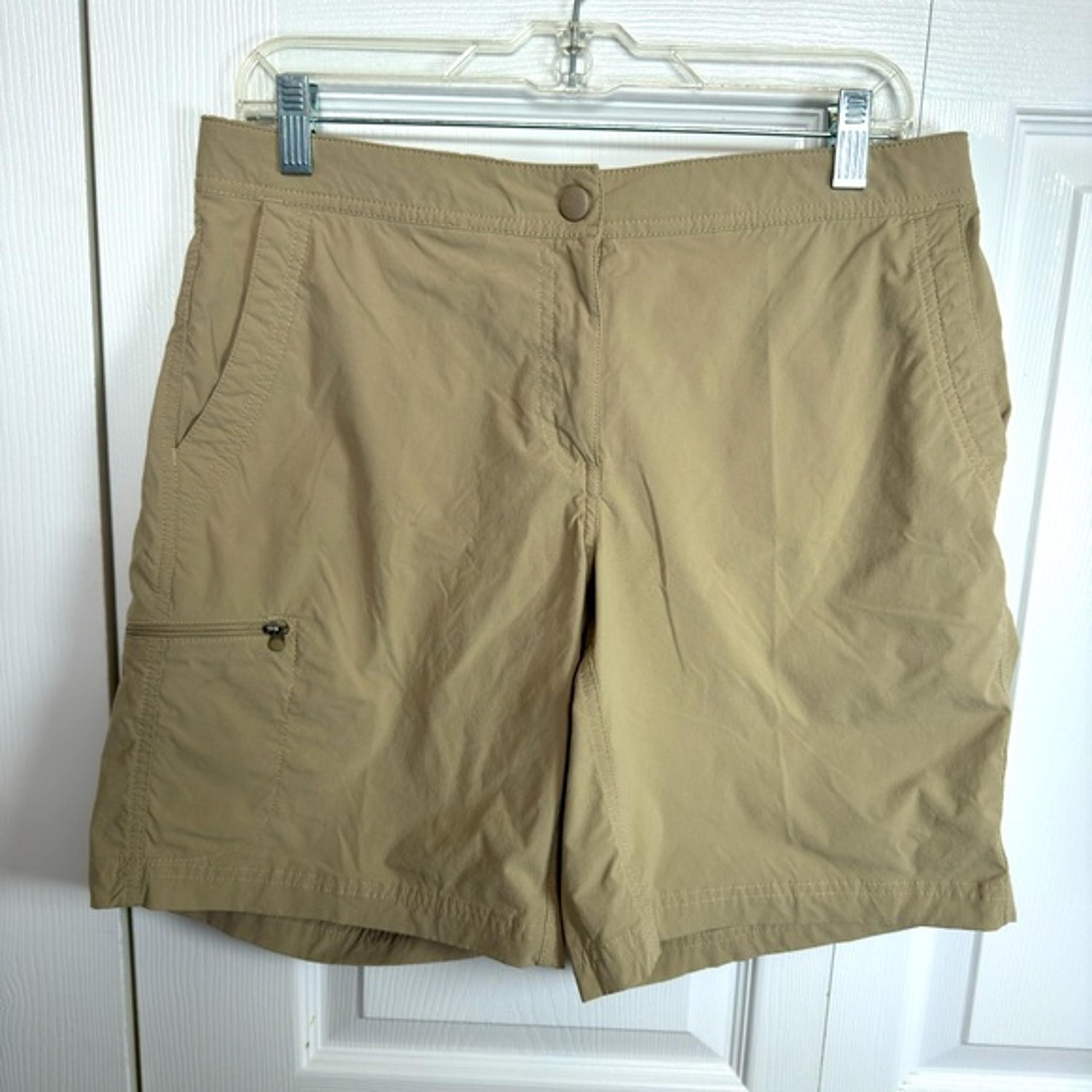 Land’s End Khaki women’s shorts size 10