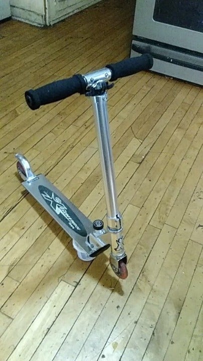 X-games Rotate 6061 Aluminum Scooter