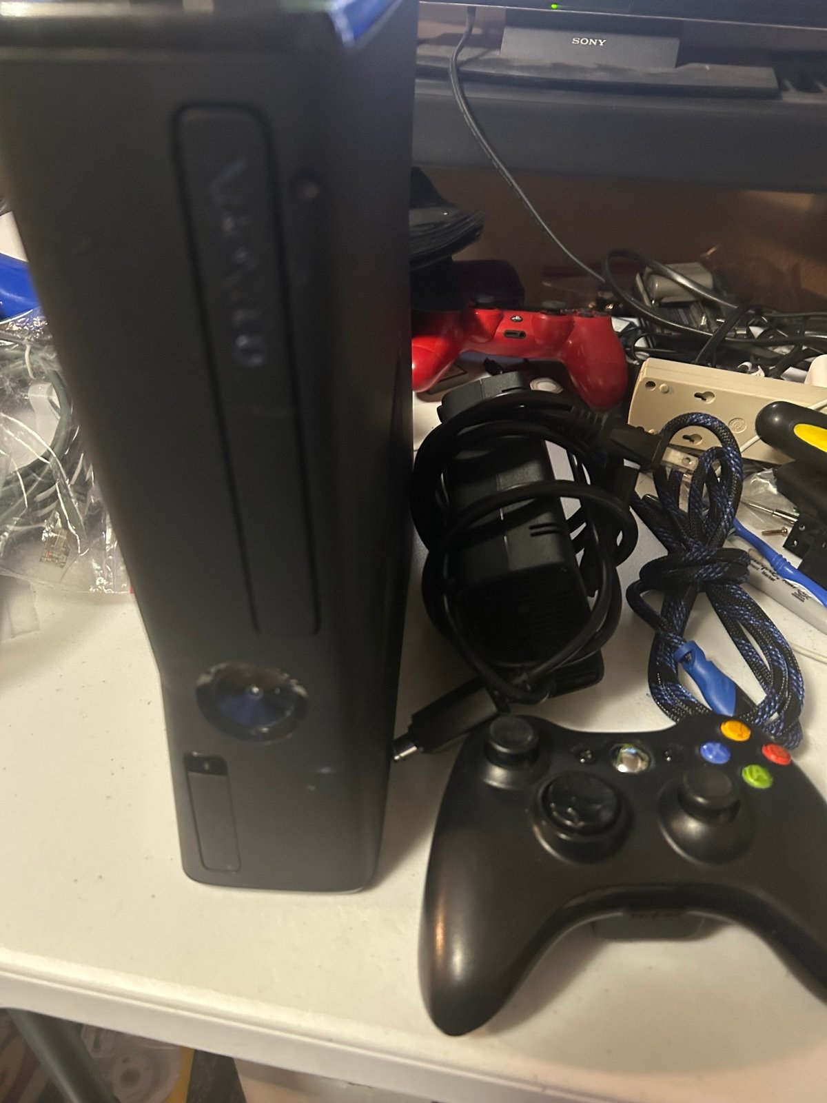 Xbox 360 slim console