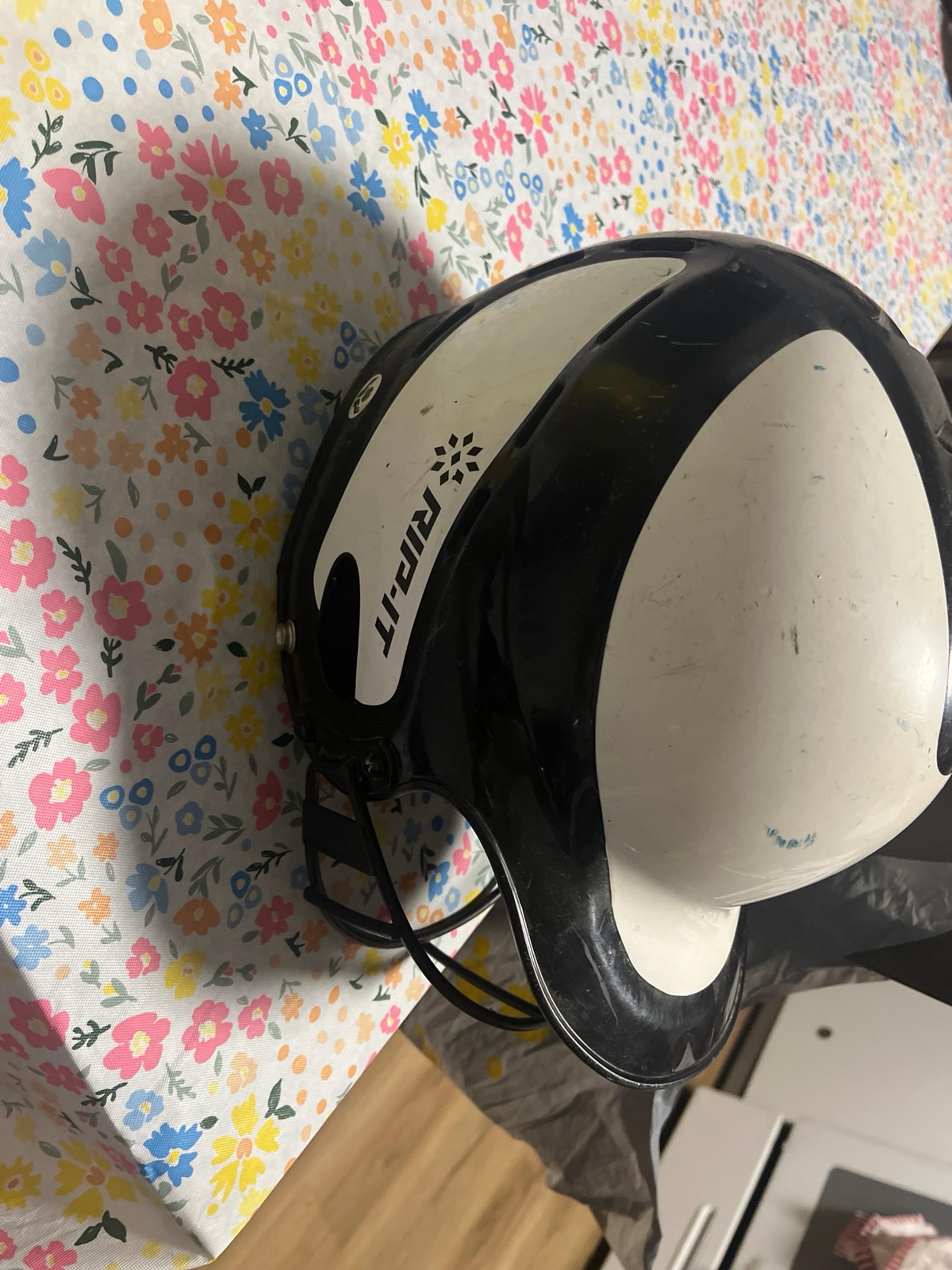 Softball helmet
