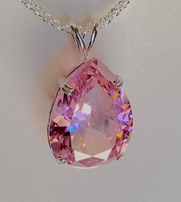 ⭐️ UNIQUE ‼️ ⭐️ Miriam’s Designs ⭐️Pear Shaped Pink Sapphire Pendant/Necklaces