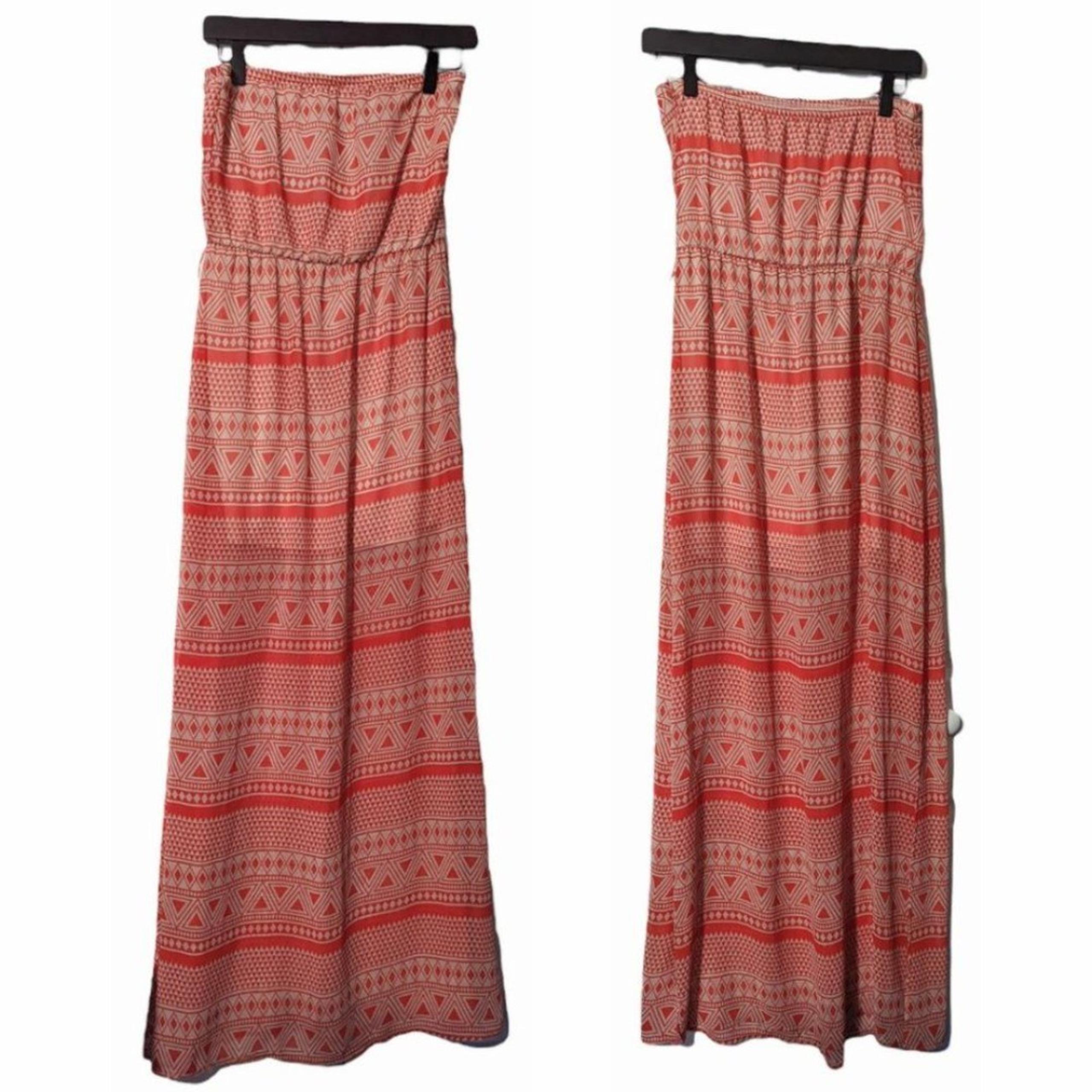 Women's Honey Punch Chiffon Strapless Sheer Maxi Dress, Size Medium