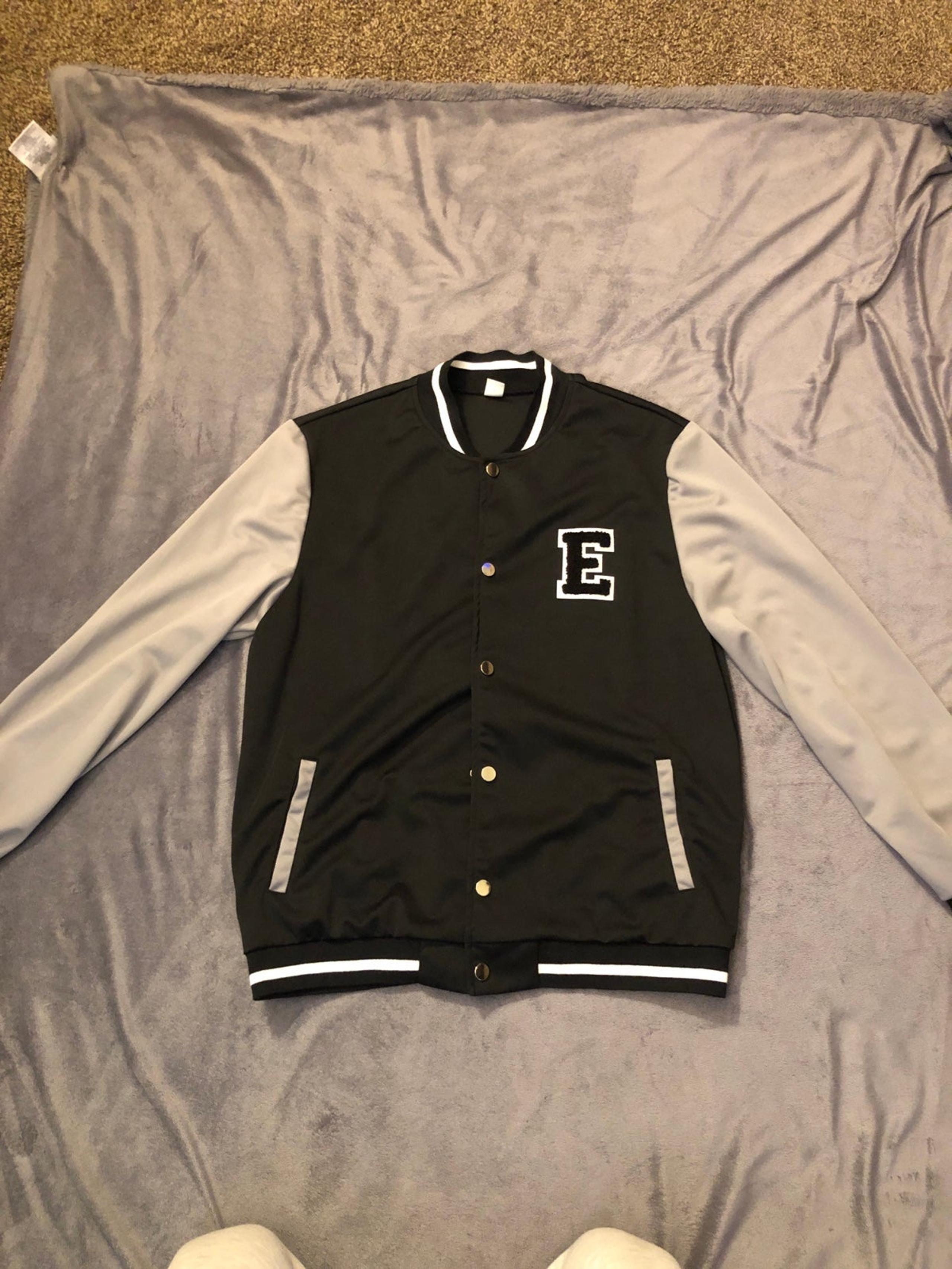 boys jacket size 12/14