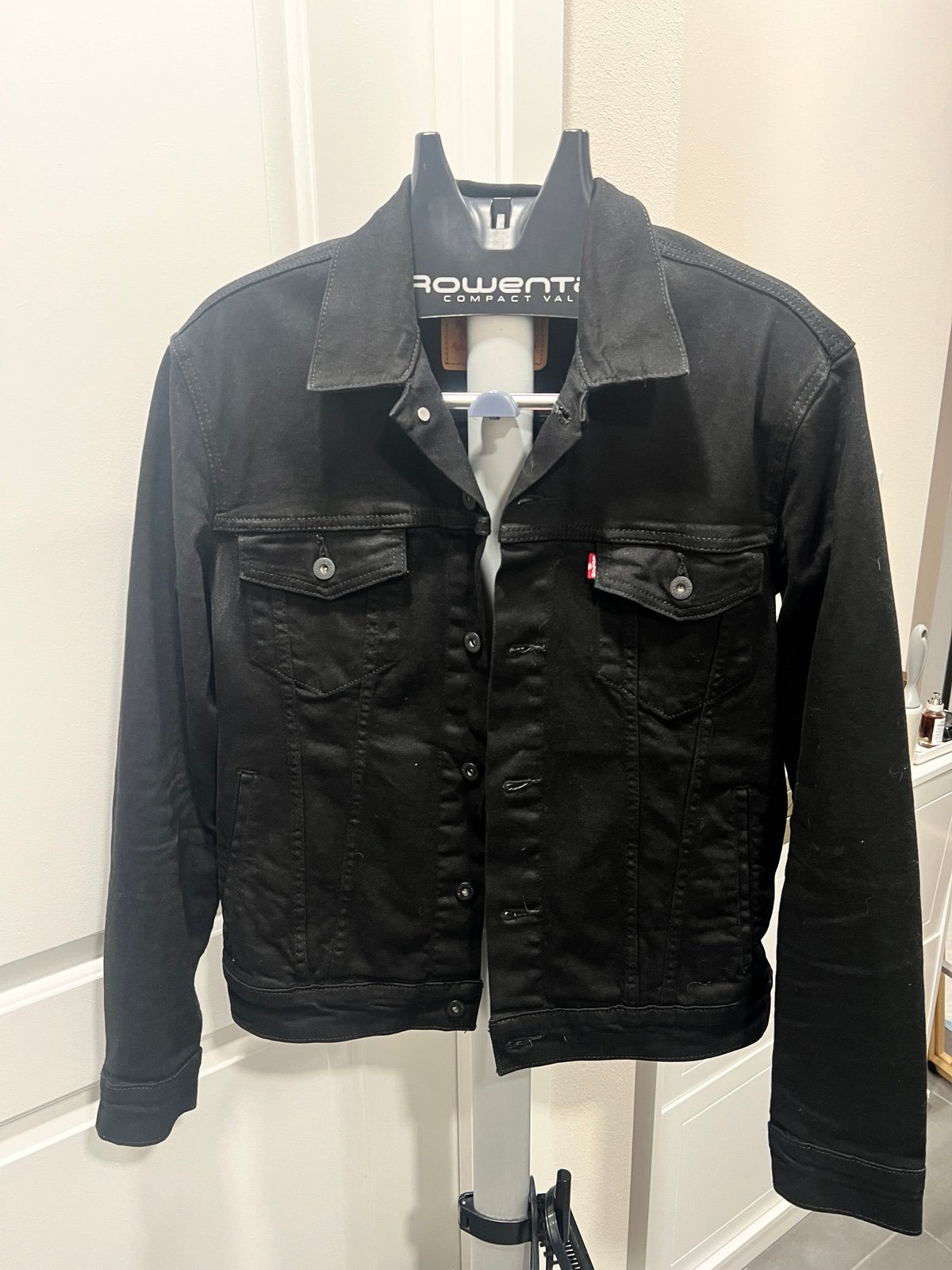 Mens Levi’s Black Jean Jacket Medium