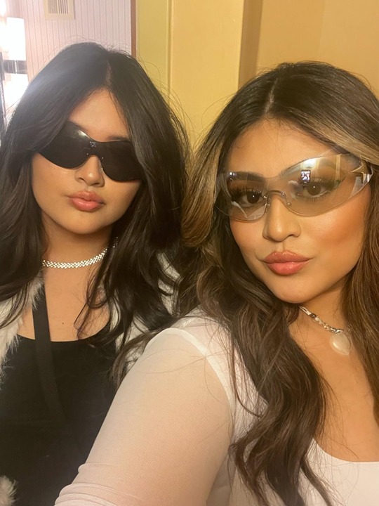 2 Pcs Sunglasses for Women Men Shield Wrap Around Fashion Sunglasses Trend