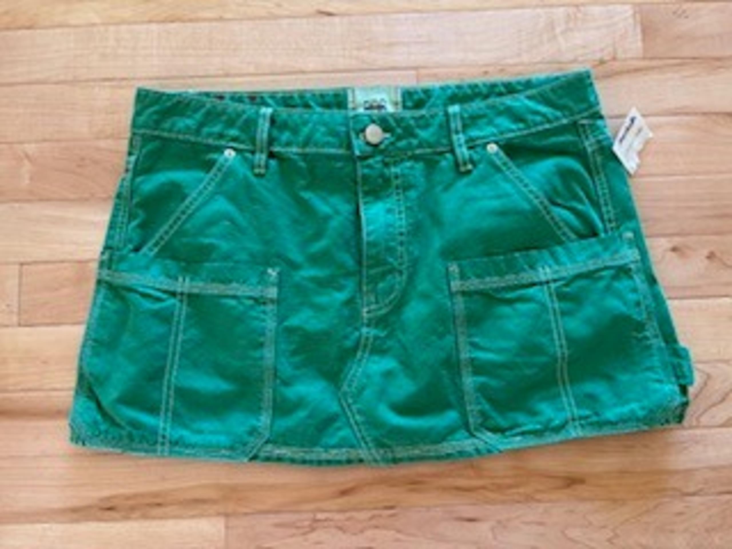 BDG Green Denim Mini Skirt Size Large NWT