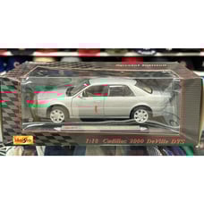 Cadillac 2000 Deville DTS Touring Sedan Vintage Maisto | Brand New