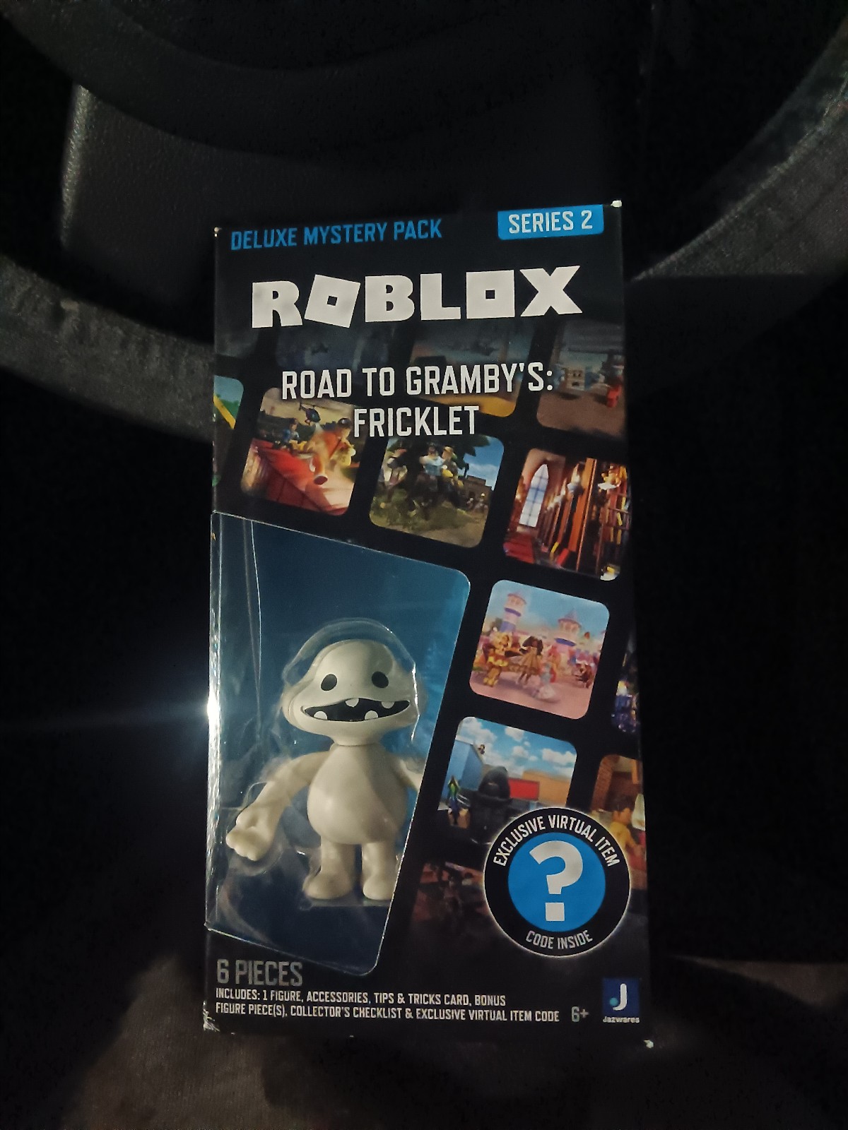 Deluxe Roblox Mystery box. FRICKLET Series 2