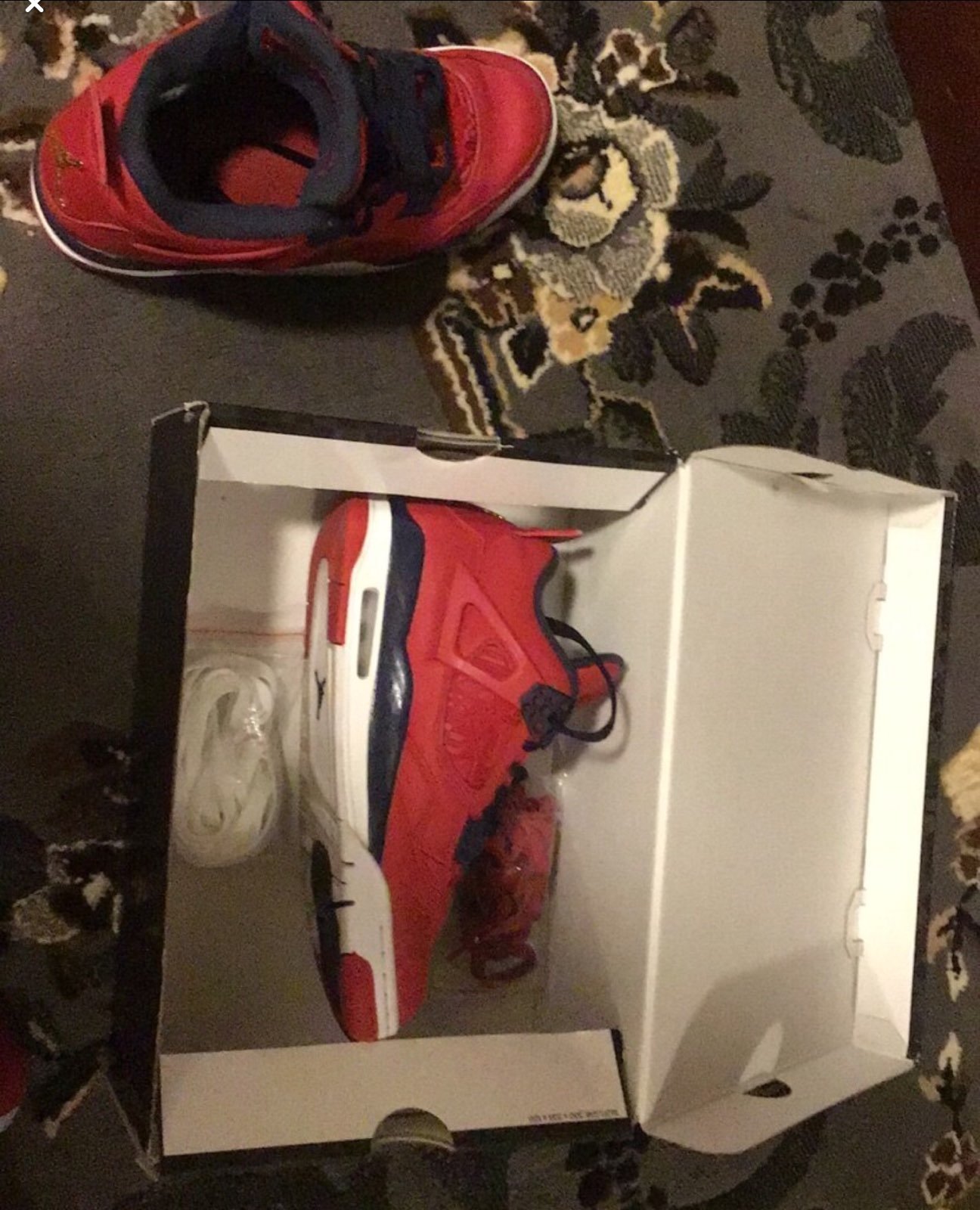 Jordan retro 4
