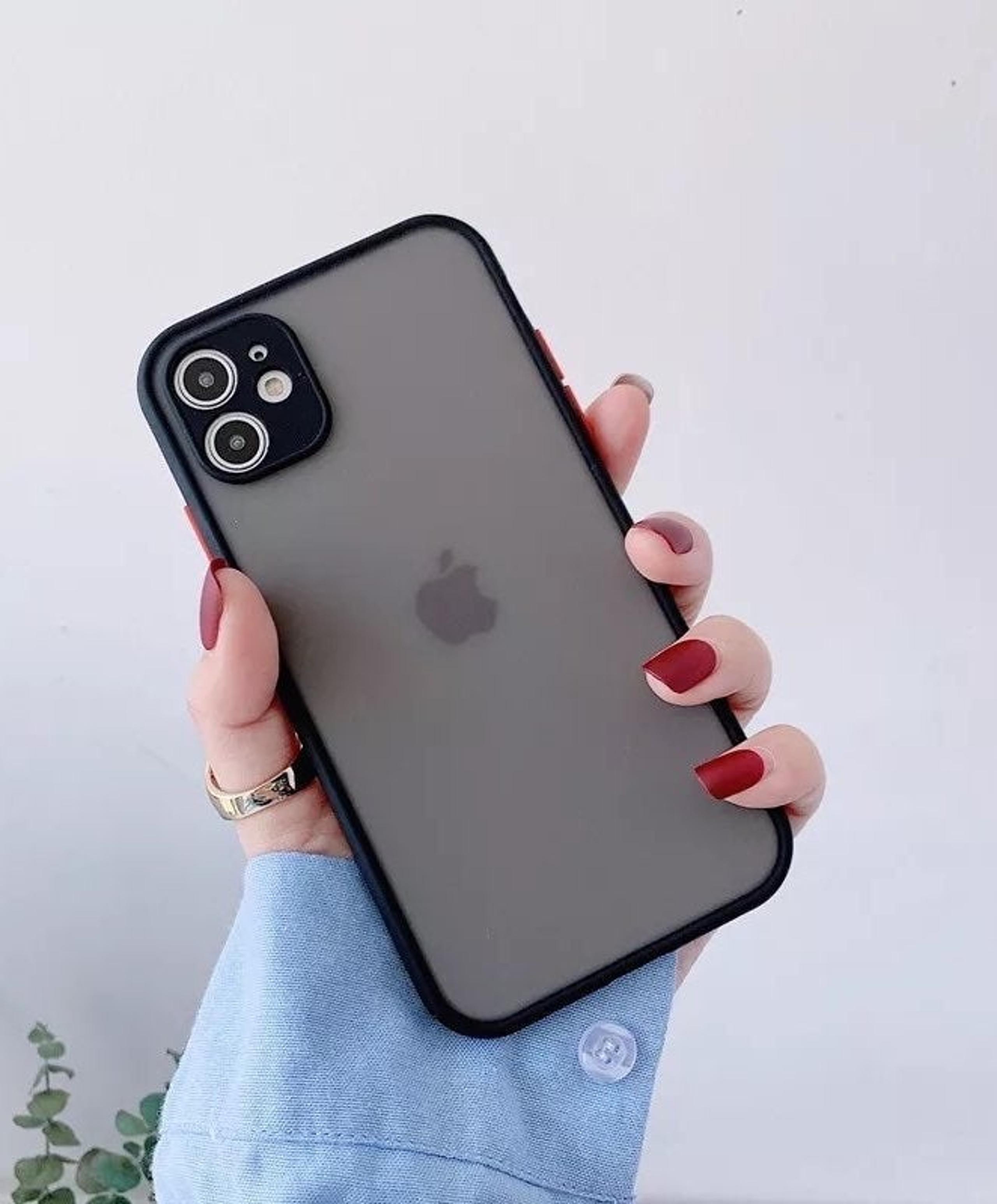 Apple iPhone 11 Silicone Case  in Black