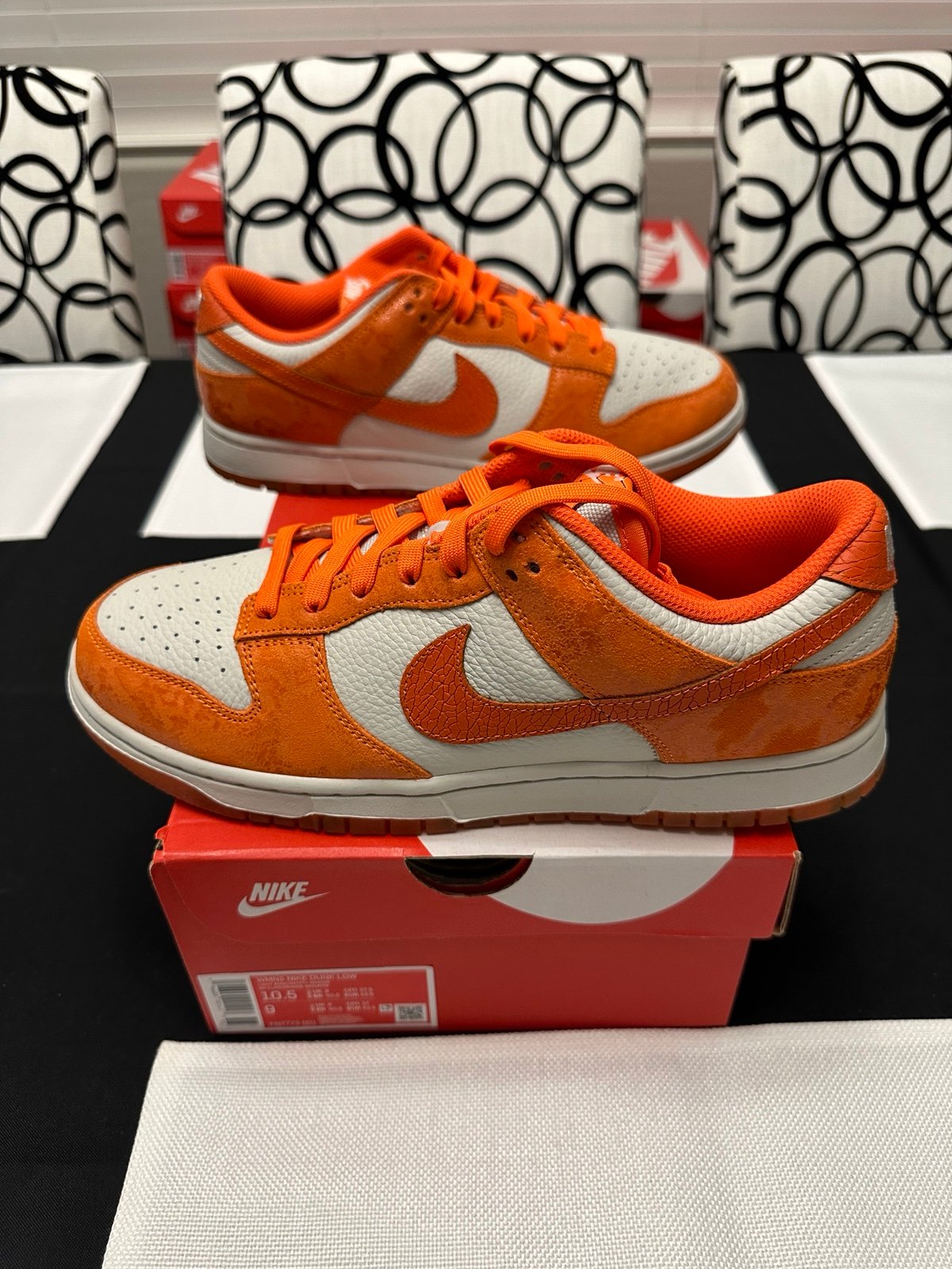 New Nike Dunk Low Cracked Orange Woman’s Size 10.5