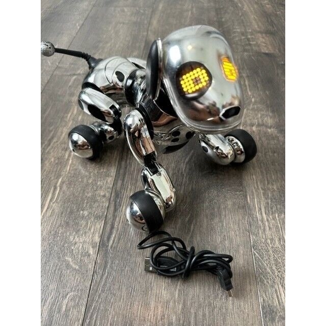 Spin master Chrome edition Zoomer Dog works 2410 5000 rare interactive toy robot