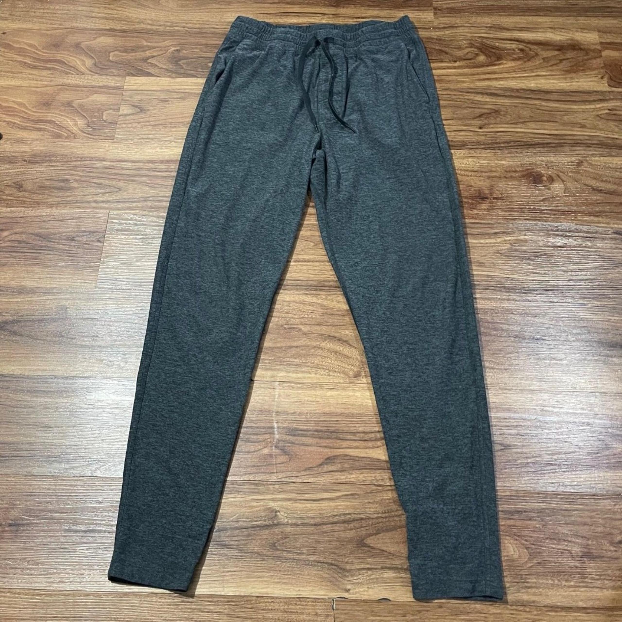Outdoor Voices CloudKnit Sweatpants Womens Size M Gray Soft Lightweight Jogger