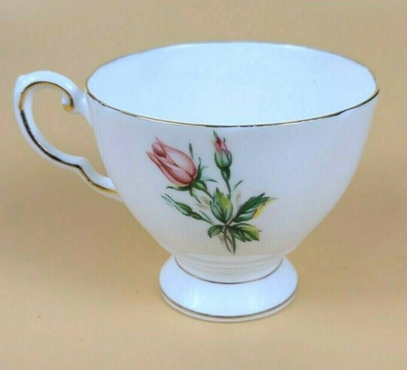 White flowered cup