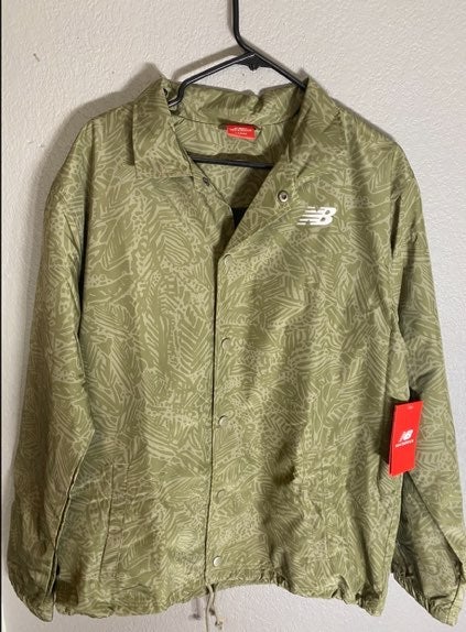 New balance windbreaker