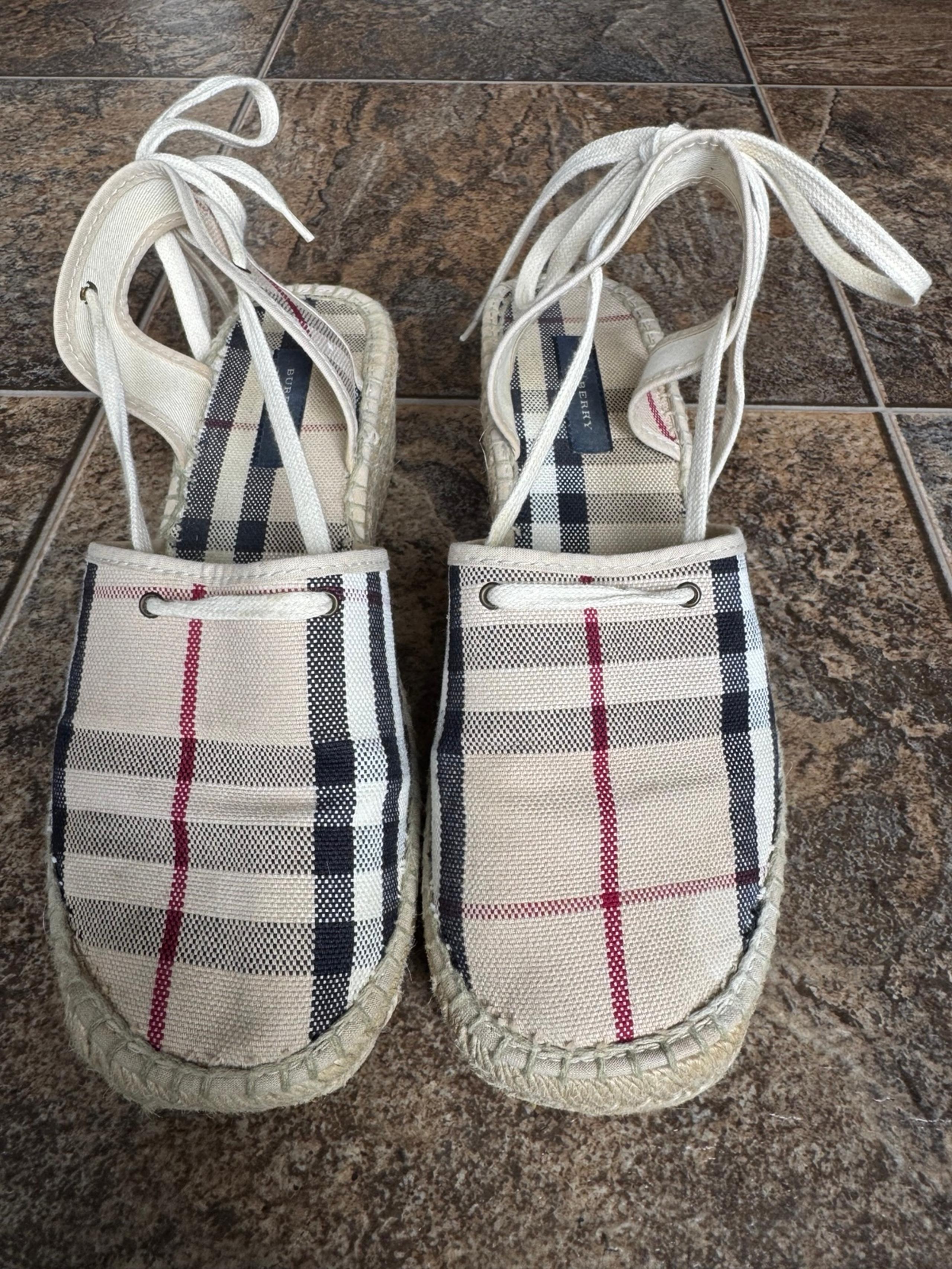 Burberry Nova Check Canvas Tie Slingback Espadrille Wedge Sandals Women’s 38/8