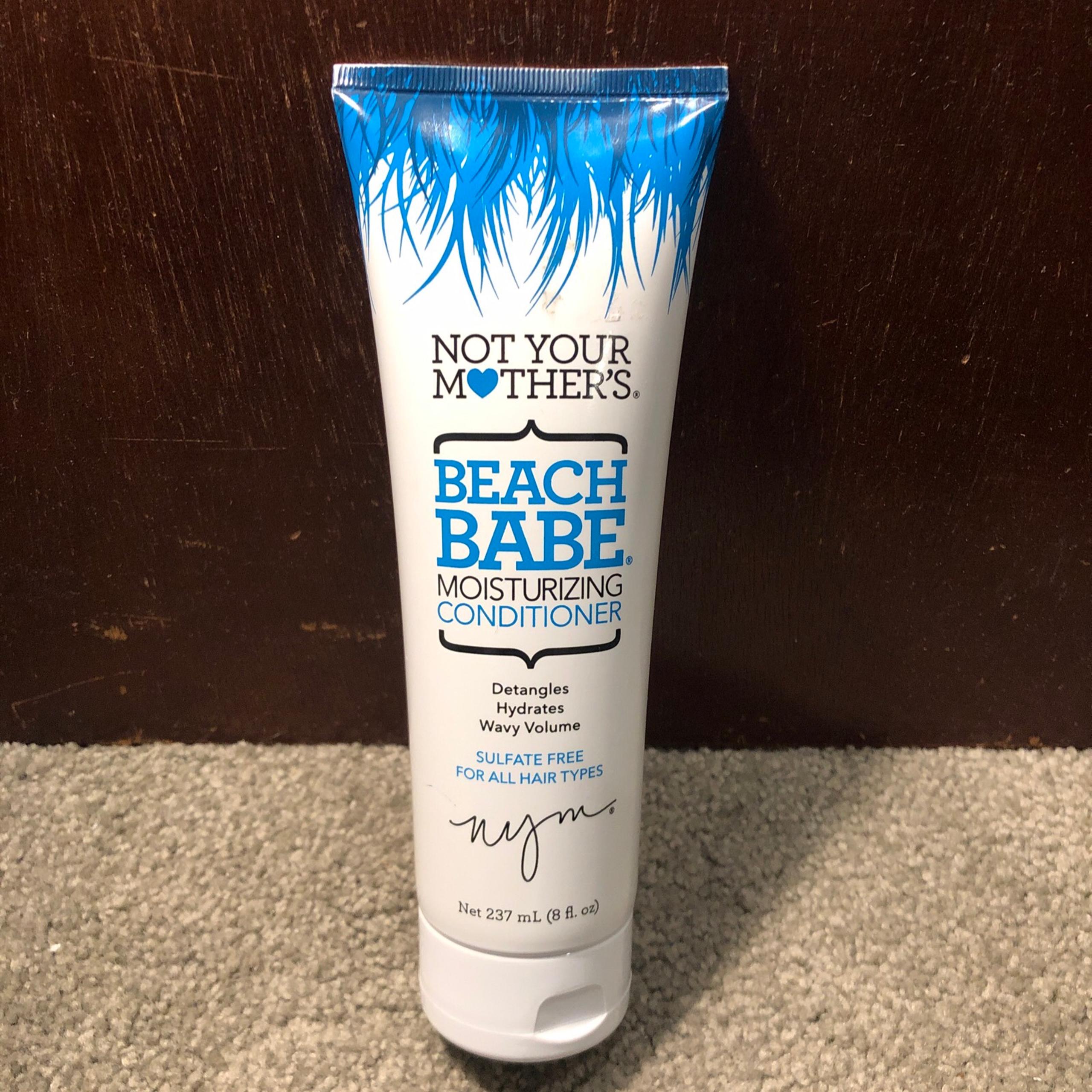 Not Your Mothers Beach Babe Moisturizing Conditioner, Detangles & Hydrates, 8oz