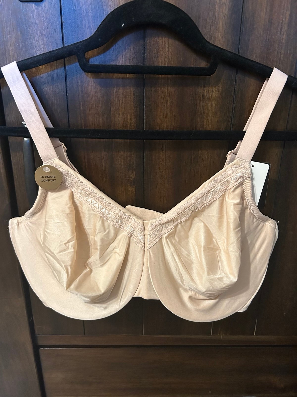 Wacoal Nude underwire Bra with Adjustable Straps NWT