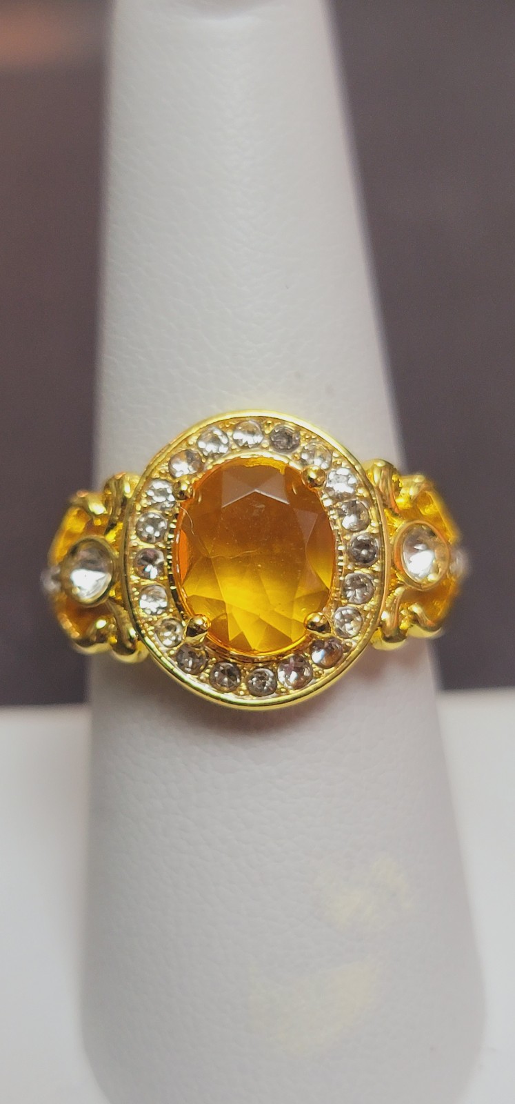 R607 Classic Yellow Citrine Statement Ring. Size 8.