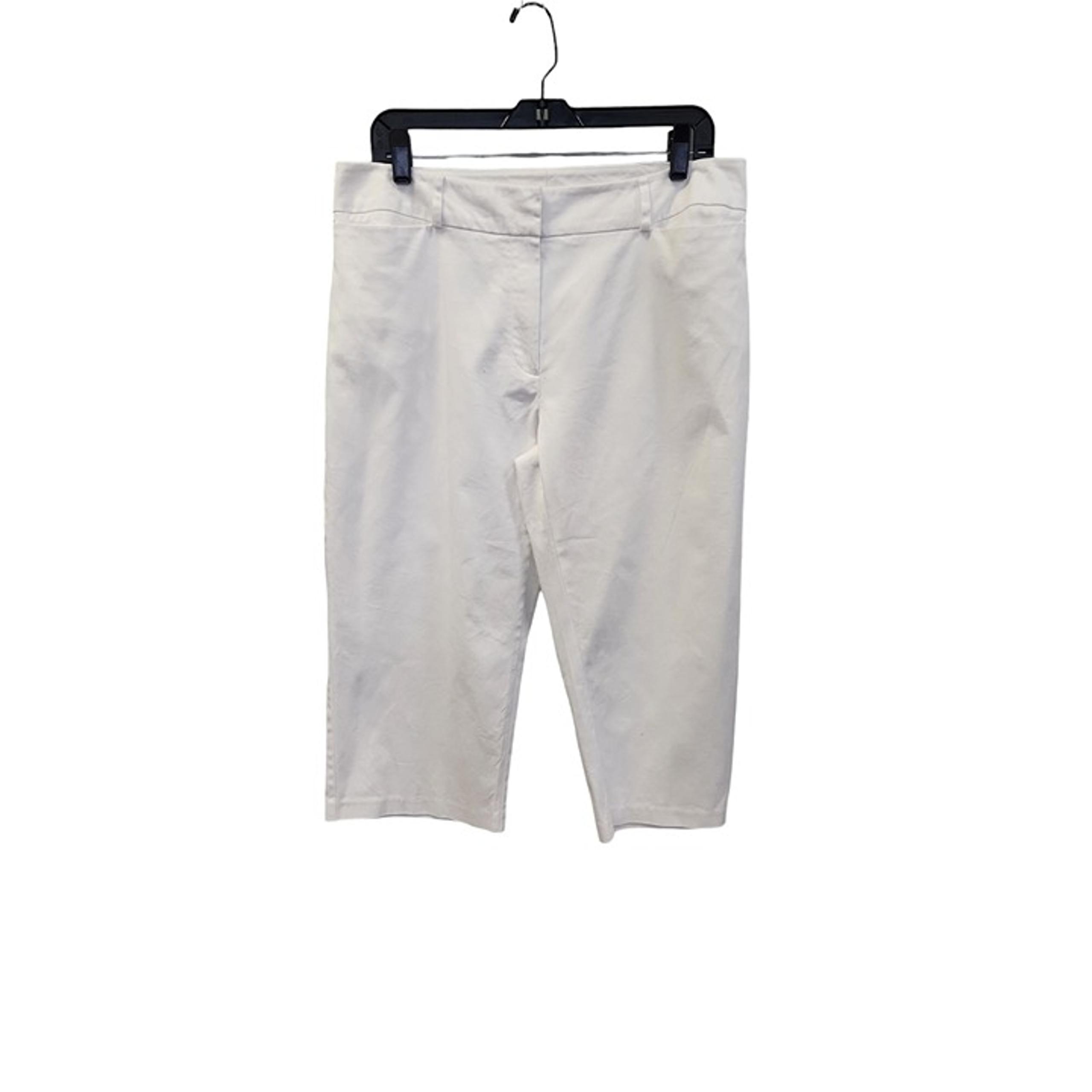 Cato Women's 14 White Cropped Capri Pants 2145