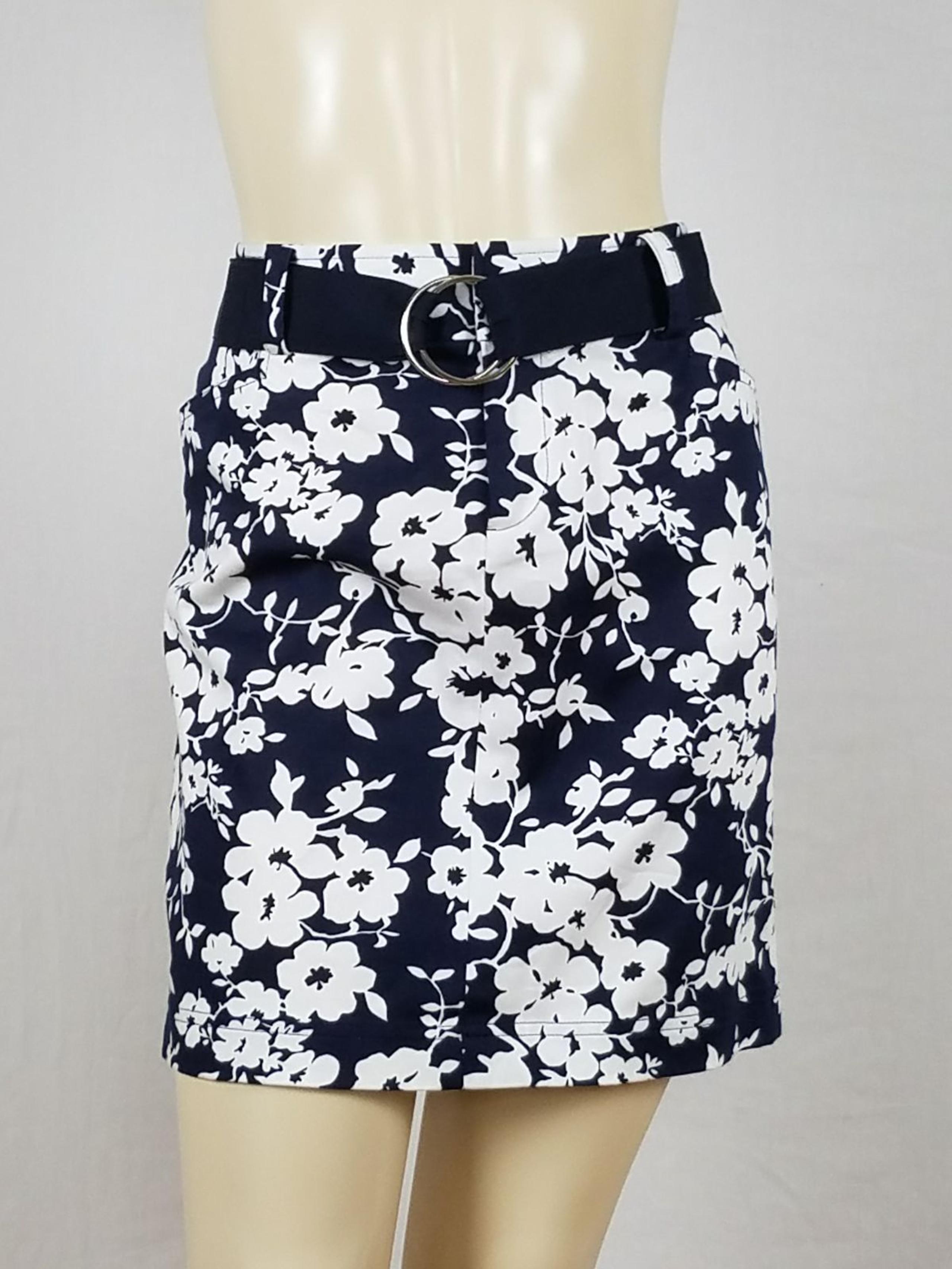 Chaps floral mini skirt size 6p