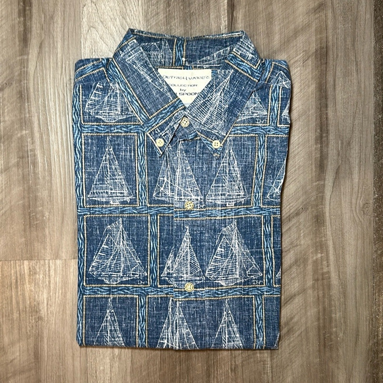 Reyn Spooner Dietrich Varez Collection Sailboat Short Sleeve Button Down - M