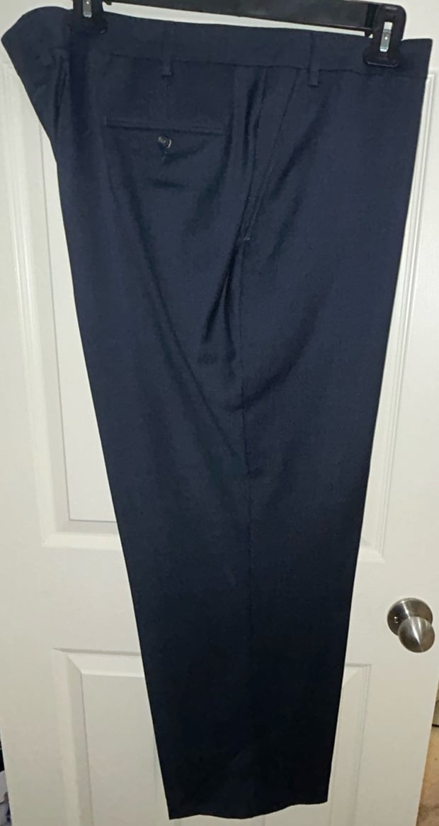 NWT Mens Chaps dress pants Navy blue size 46W 30L stretch