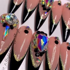 Gel press on nails // XXL Empire