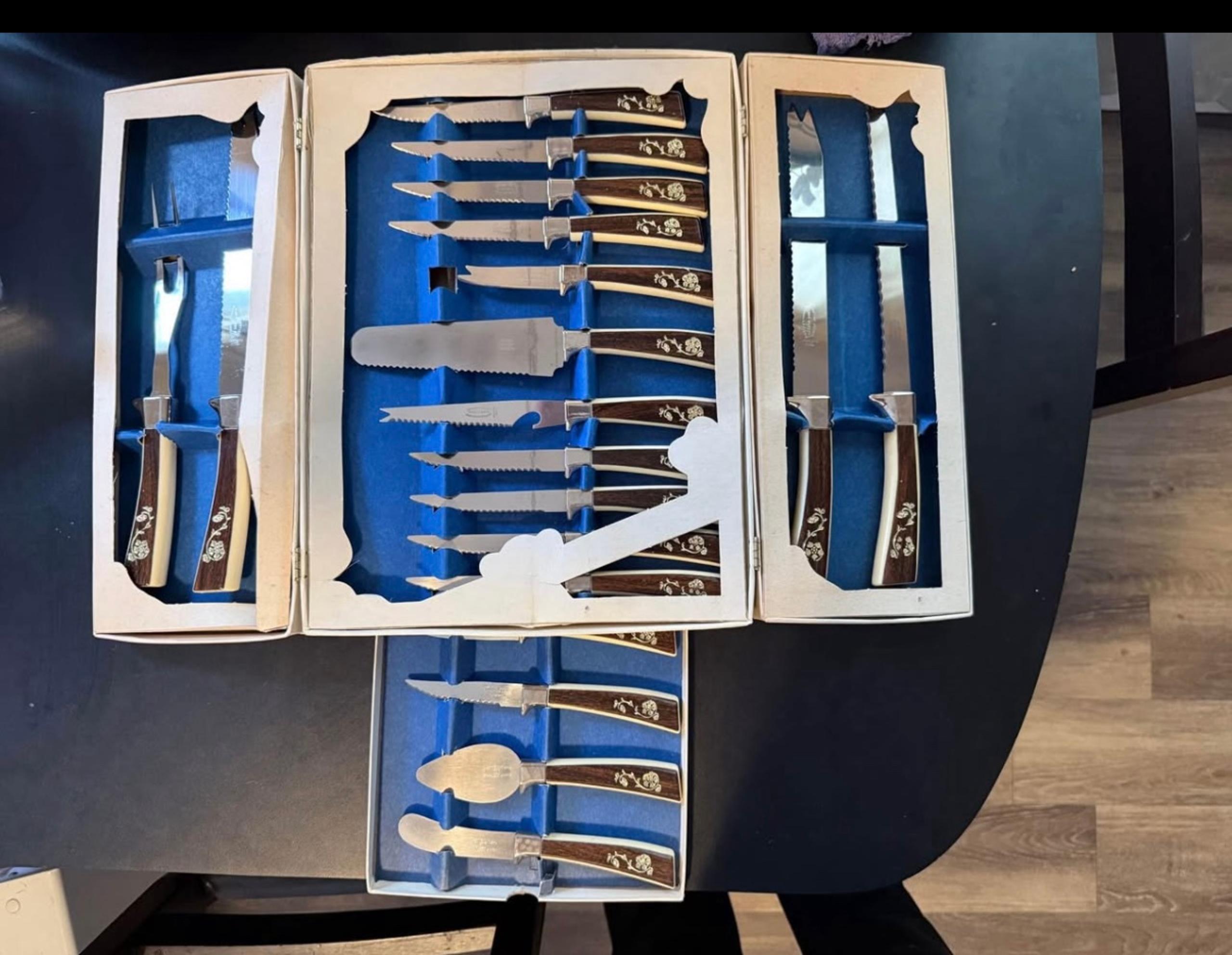 Vintage Sheffield English Blades Golden Prestige Cutlery Set