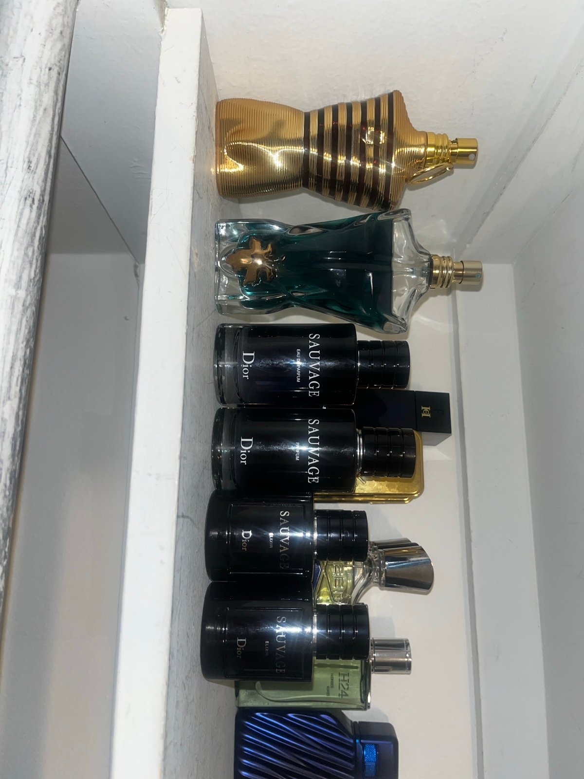 Cologne Lot 0 trades only interested in cash or to ship