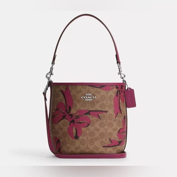 New Coach City Bucket Bag In Signature Canvas With Bow Print
