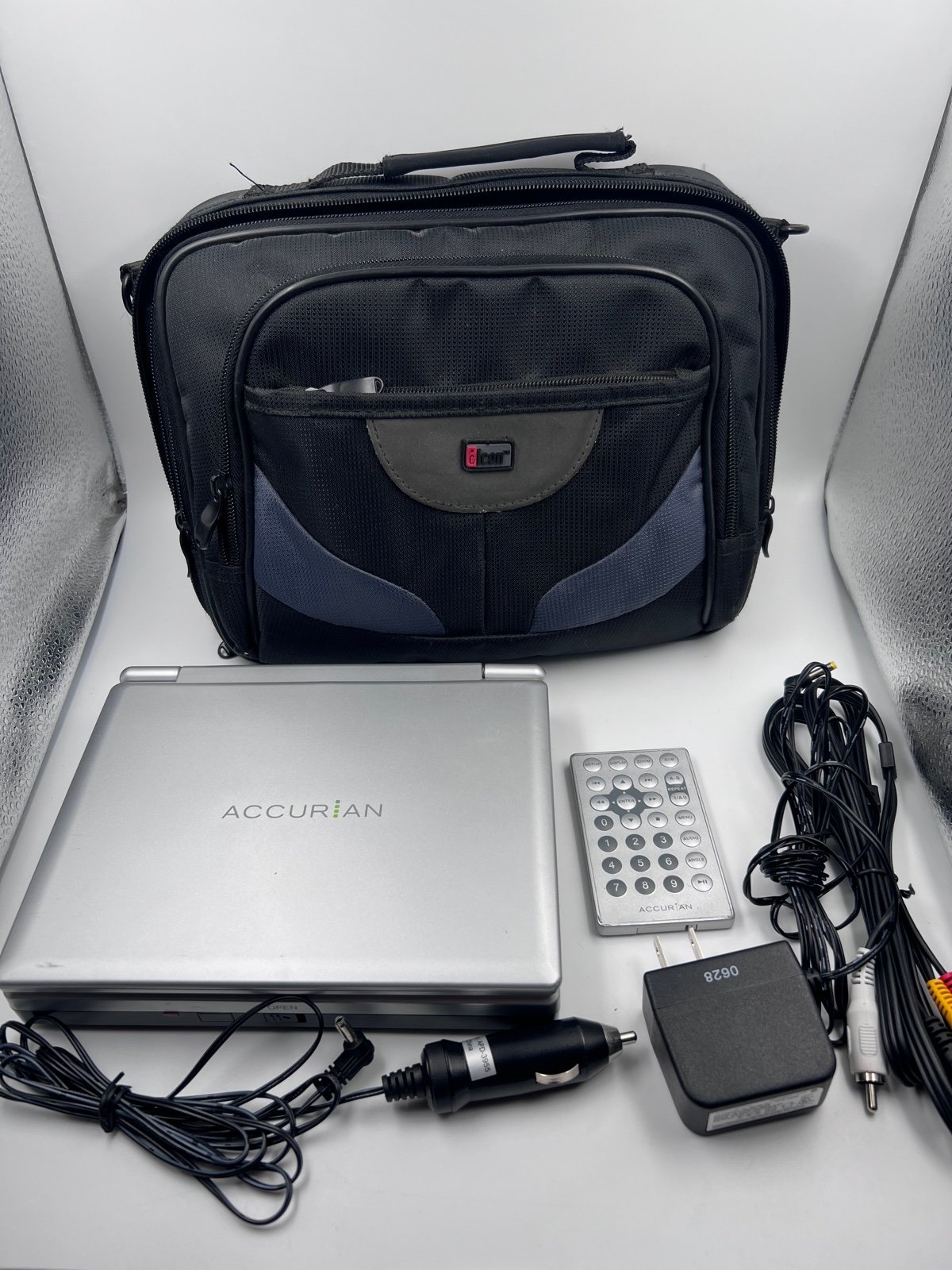 Accurian 7” Portable DVD Player Model APD-3955 Tested/Work Accurian 7” Portable DVD Player Model APD-3955 Tested/Work