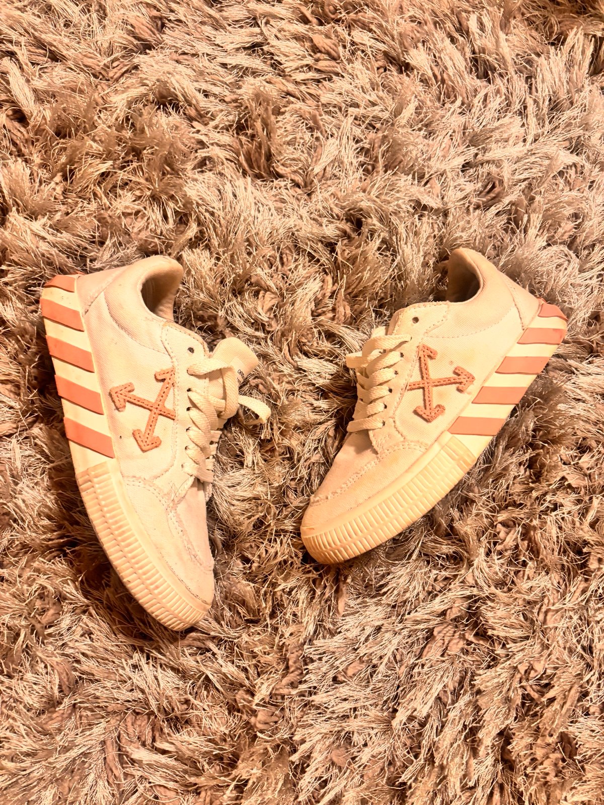 Off White Sneakers