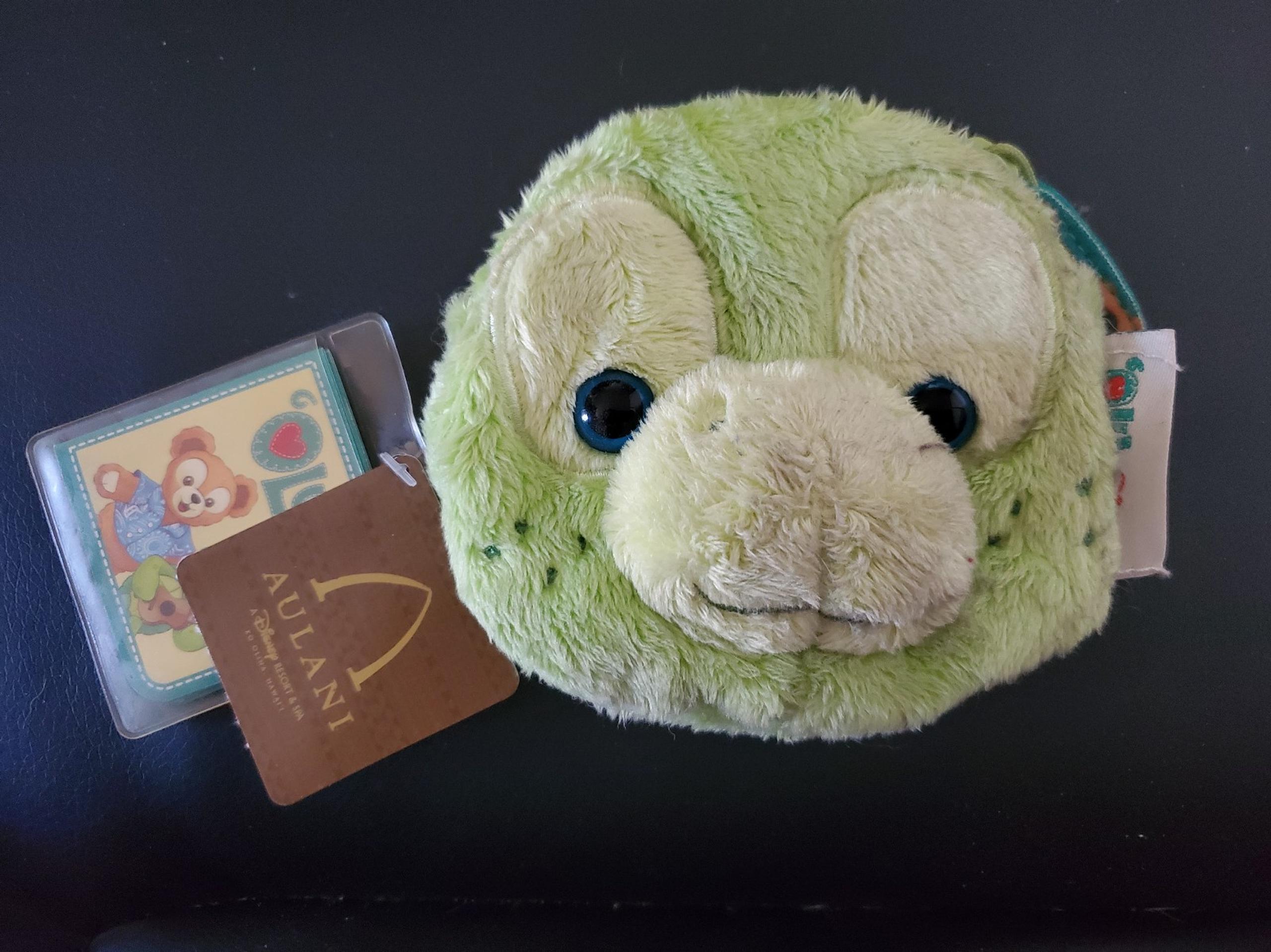 Disney Aulani Olu Mel coin pouch