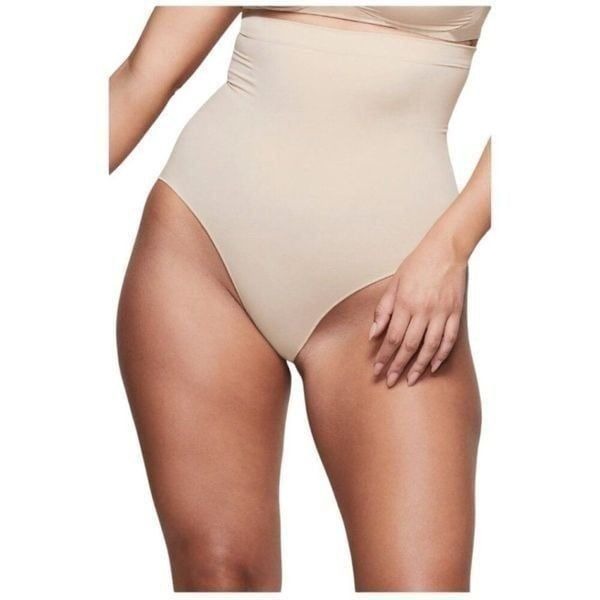 SKIMS High Waist Shaping Brief Size Medium NWOT 36 MSRP
