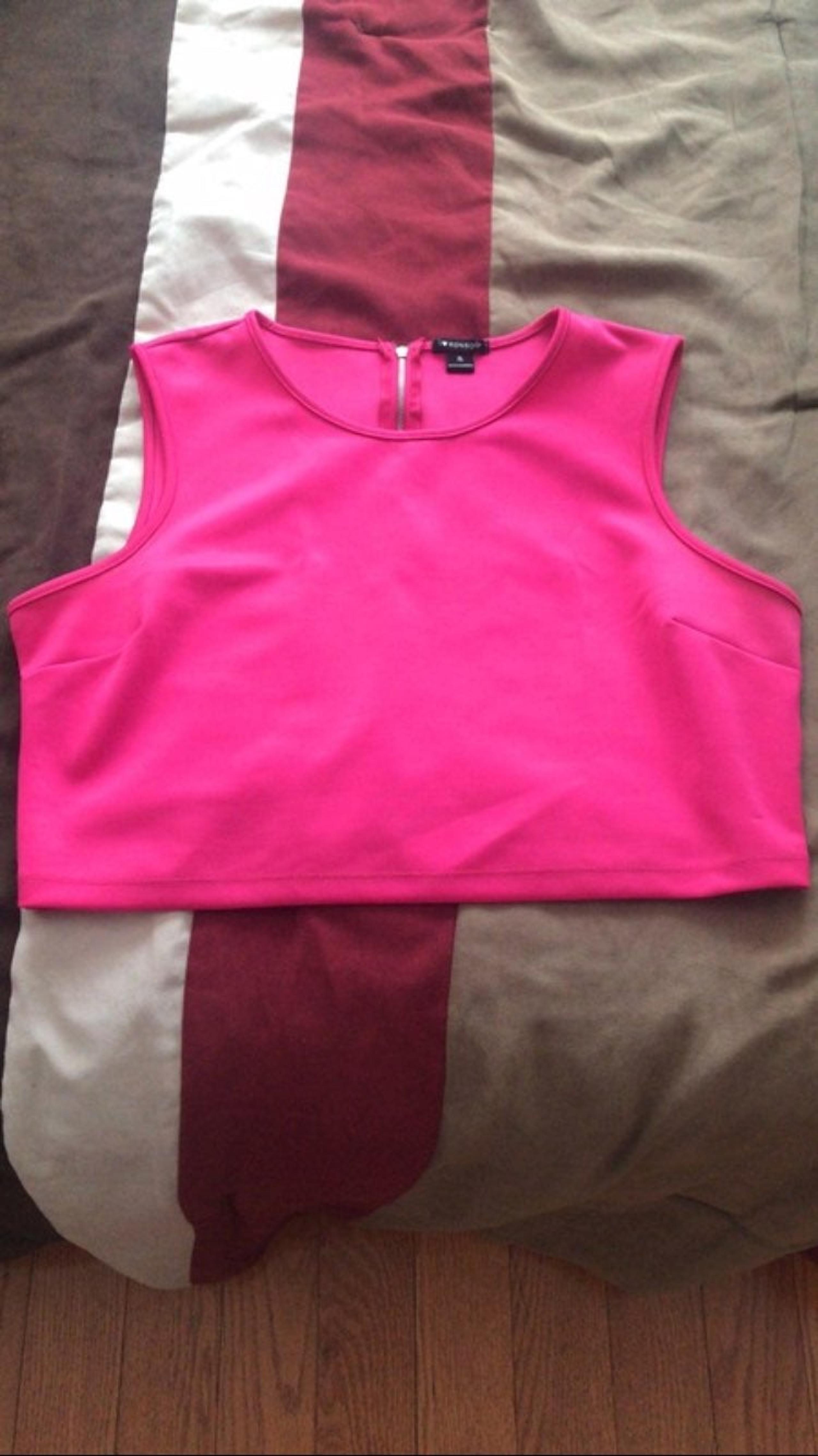 Pink Sleeveless Crop Top