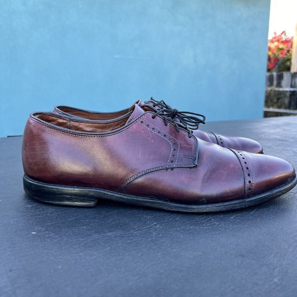 Allen Edmonds Clifton Burgundy Oxford Genuine Leather Dress Shoe Captoe Size 11
